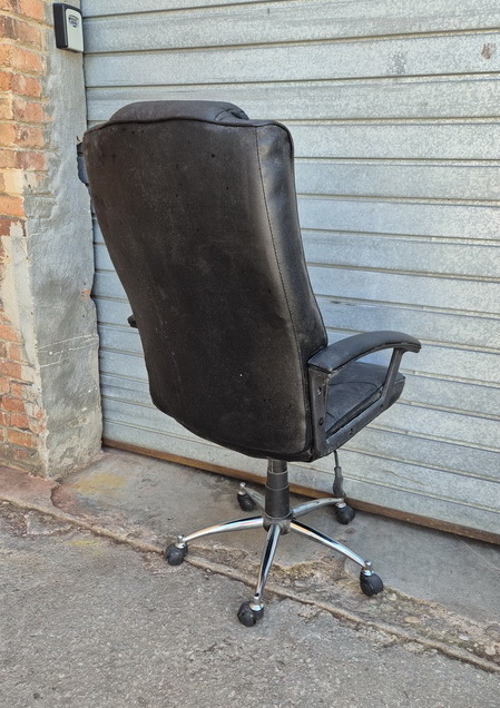 silla giratoria oficina 125x65x51 1u